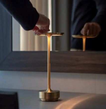 Cordless Aluminum Touch Desk Lamp